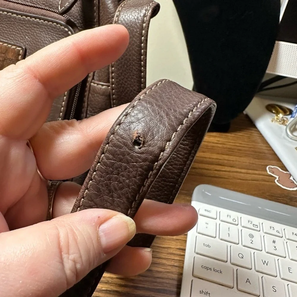 Fossil‎ Shoulder Bag in Brown Leather with Silver Hardware